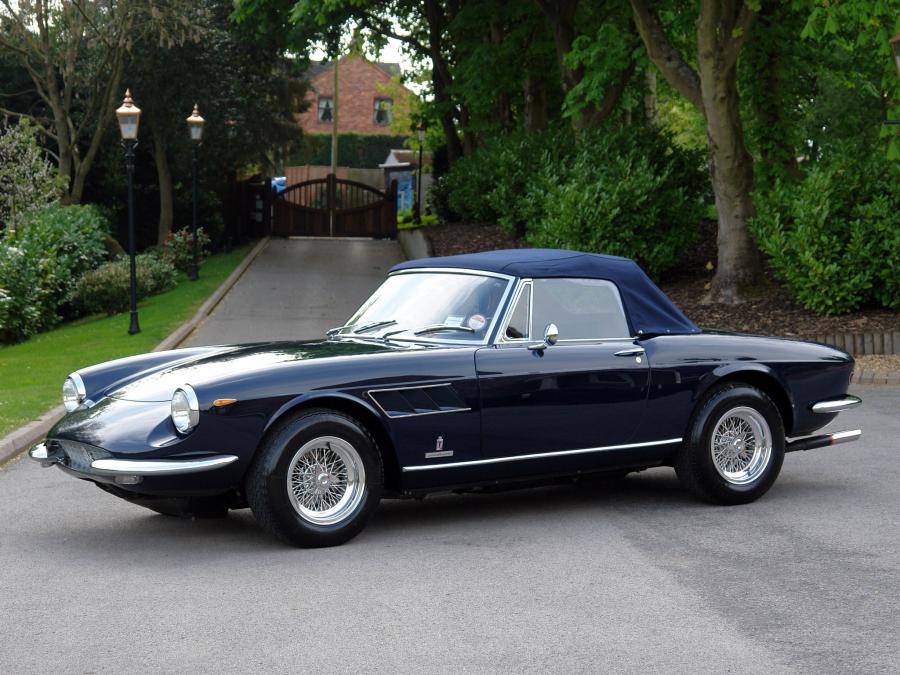  Ferrari 330 GTS 1966 года  (UK) (фото 9 из 11)